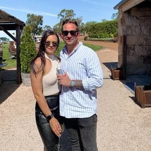 Meet your Posher, Ella